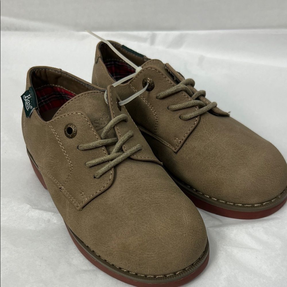 Bass Tan faux suede bucks size 12 NWT